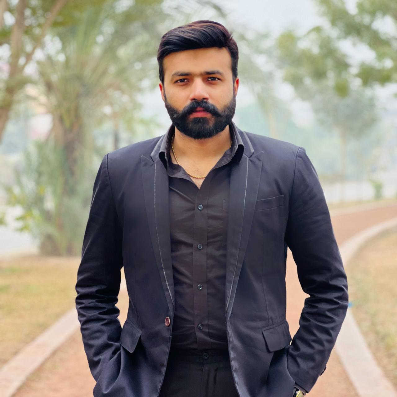 Muhammad Salman Akhtar Project Manager Digital Trackx